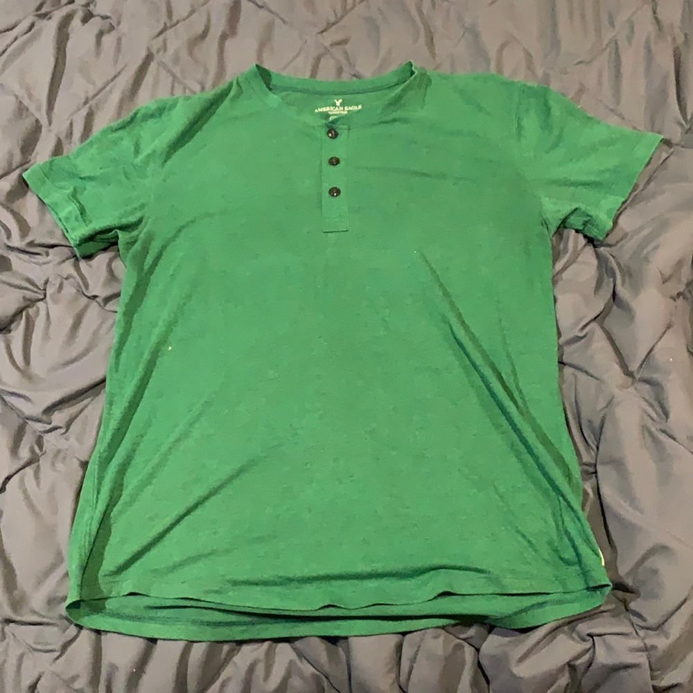 Men’s 3 button t shirt
